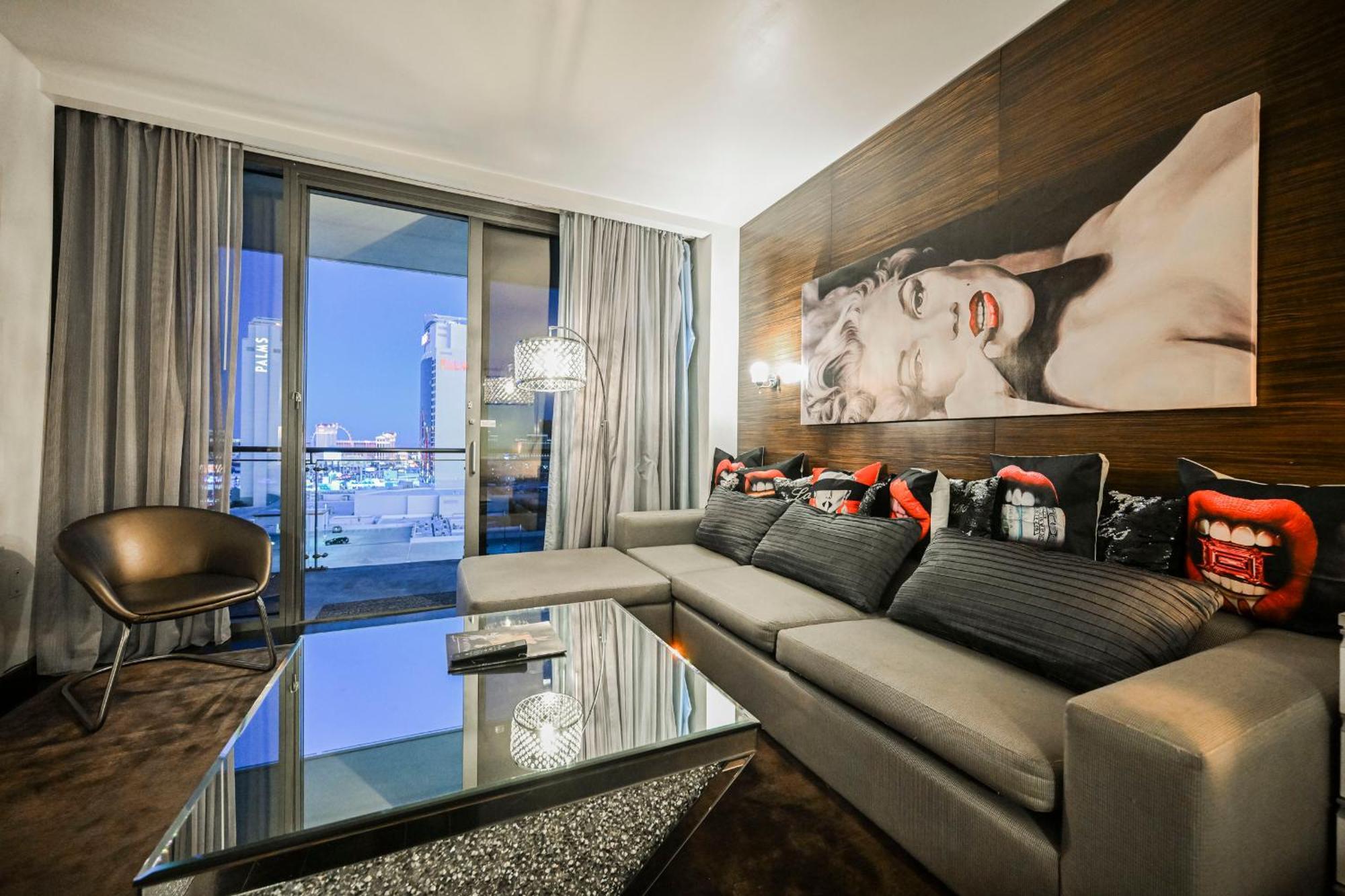 Apartahotel Stripviewsuites At Palms Place