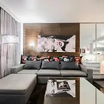 Stripviewsuites At Palms Place