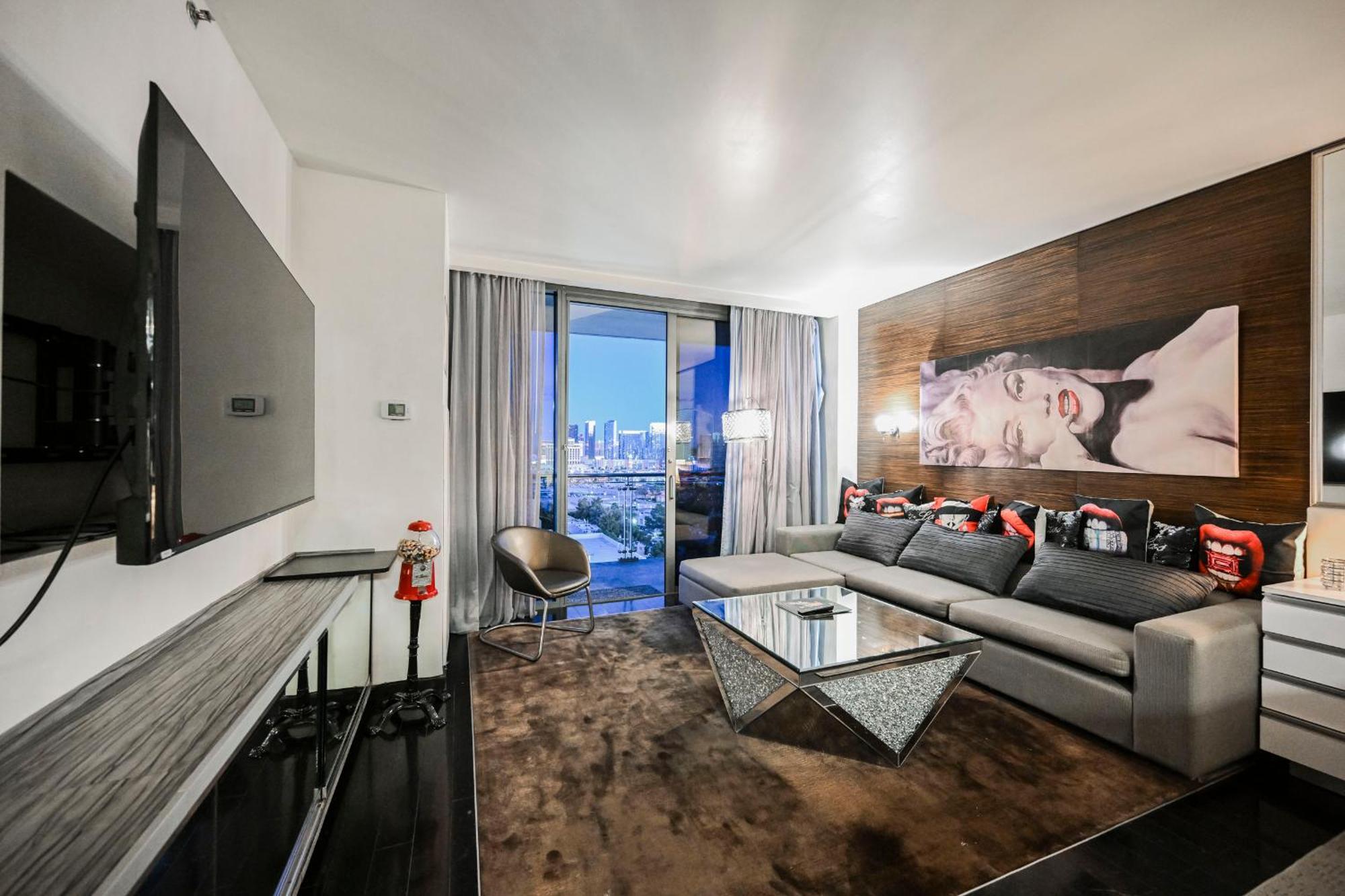 Stripviewsuites At Palms Place Aparthotel Las Vegas